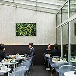 Le Quartier Bercy-square 3* Paris